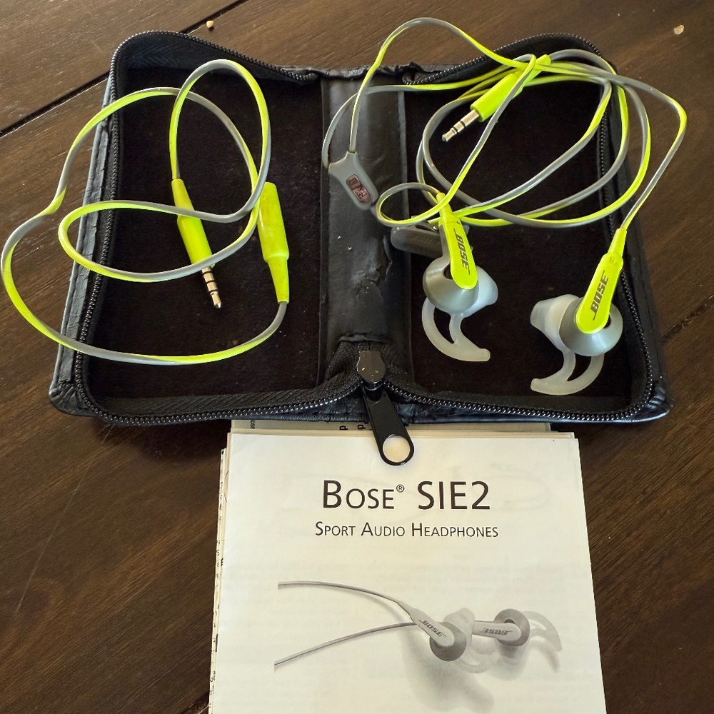 Bose SIE2 Sport Audio Headphones